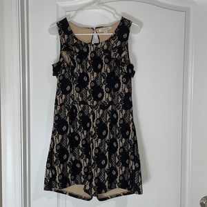 Black lace floral romper from Francesca’s size Medium